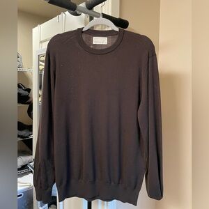 Men’s knit sweater